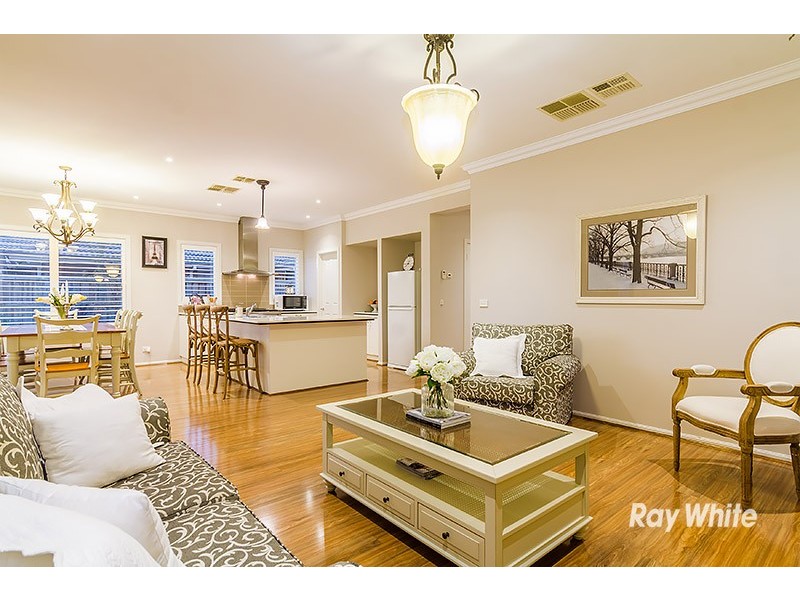 55 Donohue Street, Cranbourne East VIC 3977