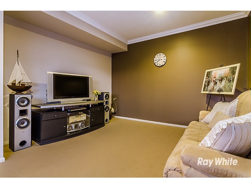 55 Donohue Street, Cranbourne East VIC 3977