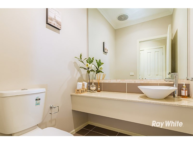 55 Donohue Street, Cranbourne East VIC 3977