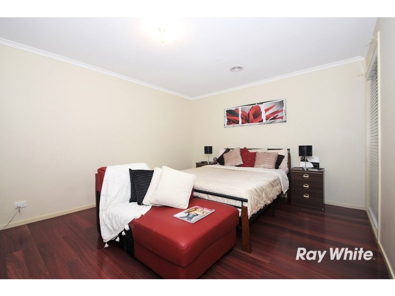 83 Golden Grove Drive, Narre Warren South VIC 3805