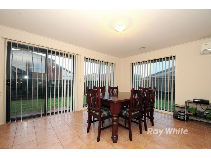 26 Lansbury Drive, Narre Warren South VIC 3805