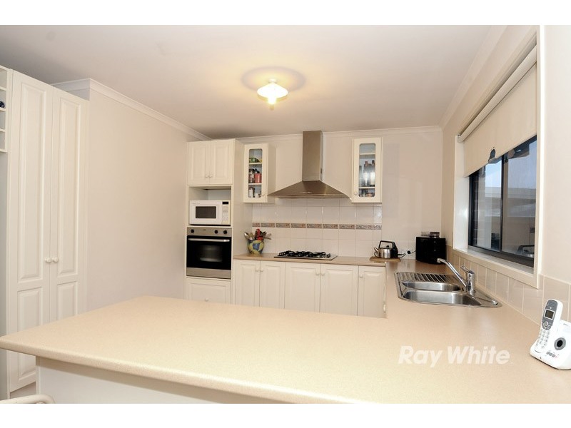 26 Lansbury Drive, Narre Warren South VIC 3805