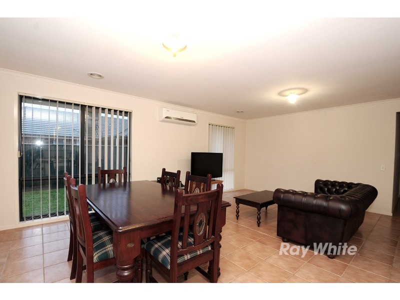 26 Lansbury Drive, Narre Warren South VIC 3805