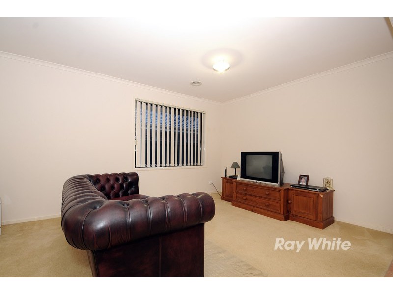 26 Lansbury Drive, Narre Warren South VIC 3805