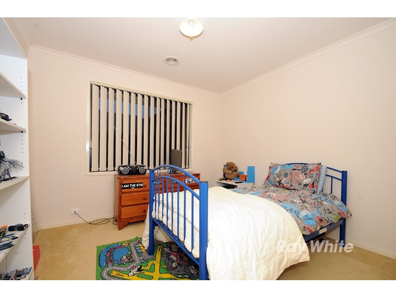 26 Lansbury Drive, Narre Warren South VIC 3805