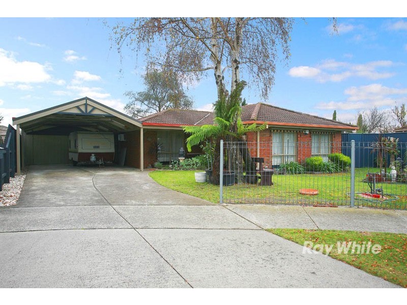 13 Peppercorn Court, Cranbourne North VIC 3977