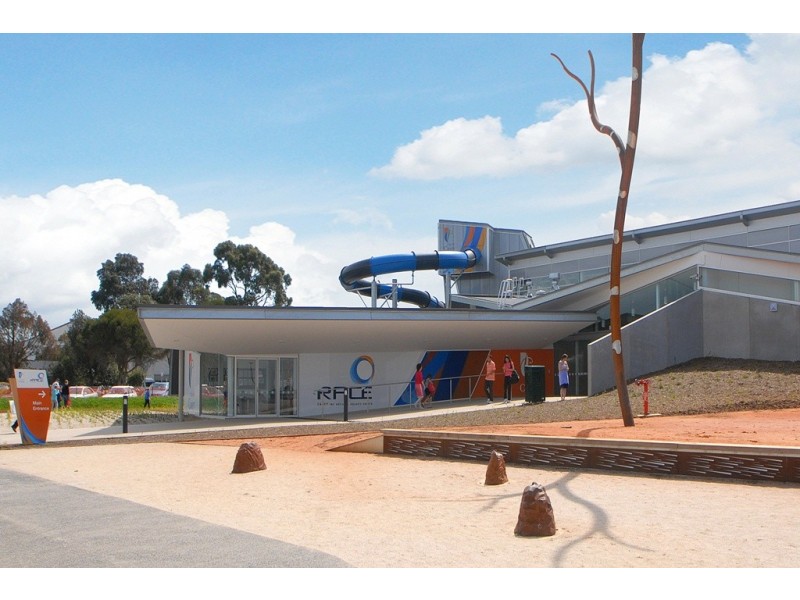 9 Alarah Boulevard, Cranbourne West VIC 3977