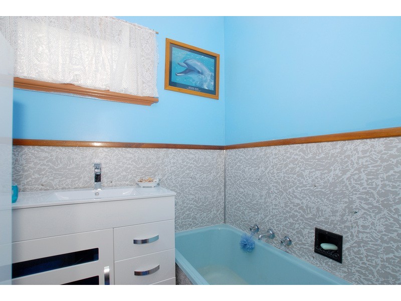 9 Duff Street, Cranbourne VIC 3977