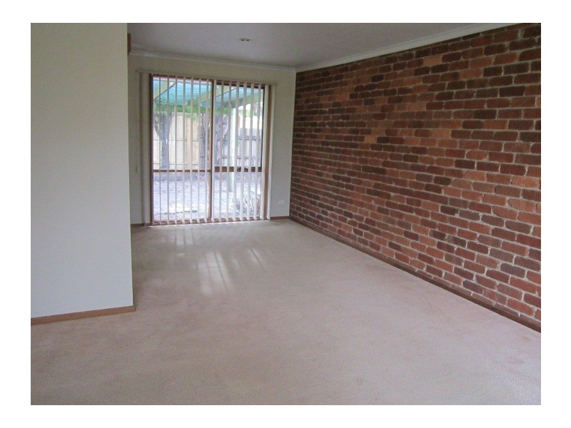 3 Strafford Avenue, Cranbourne VIC 3977