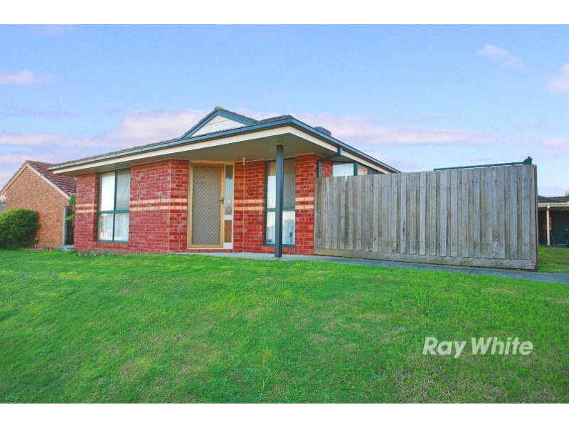 1/103 Courtenay Avenue, Cranbourne North VIC 3977