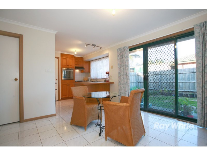 1/103 Courtenay Avenue, Cranbourne North VIC 3977