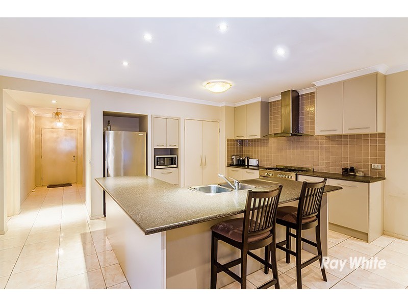 54 Clifton Park Drive, Carrum Downs VIC 3201