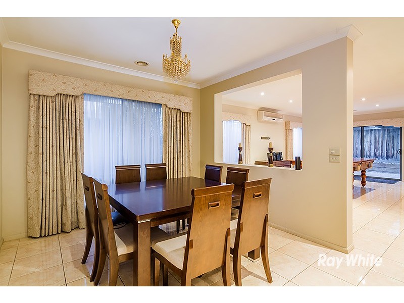 54 Clifton Park Drive, Carrum Downs VIC 3201