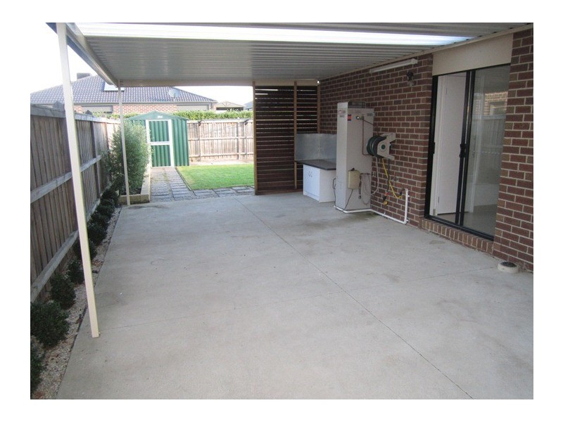 12 Viewline Way, Lyndhurst VIC 3975