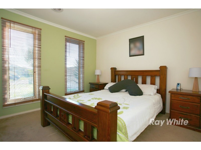 47 Majestic Boulevard, Cranbourne VIC 3977