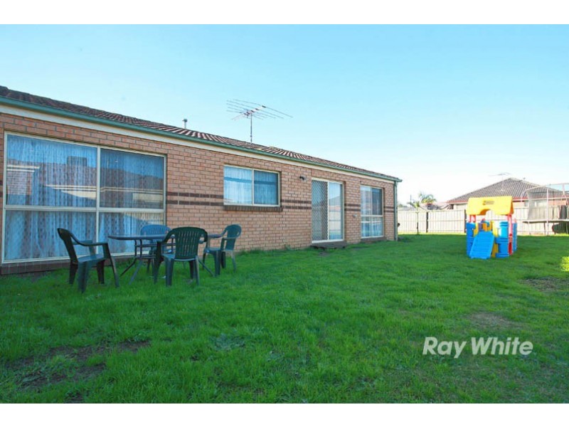 47 Majestic Boulevard, Cranbourne VIC 3977