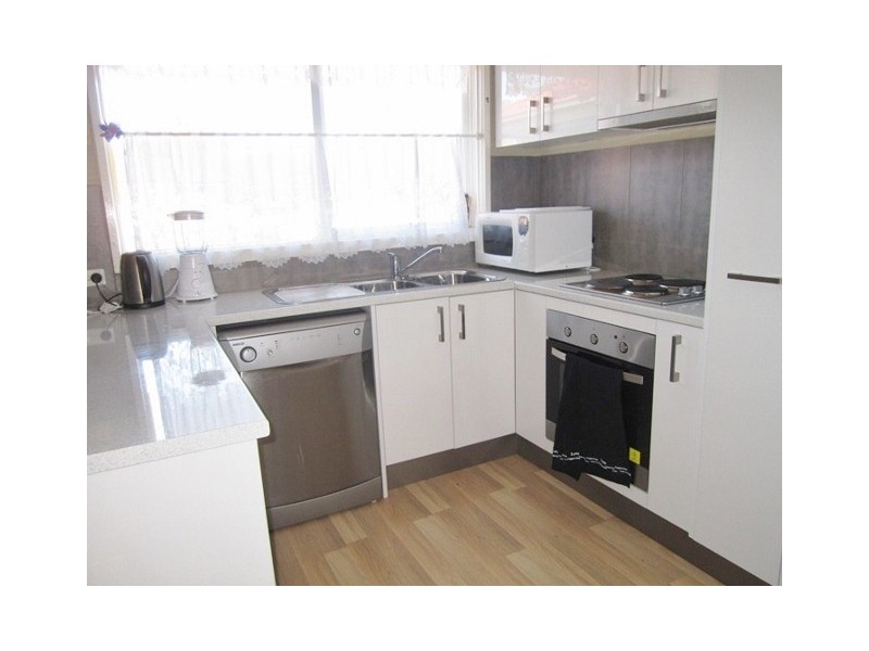 64 Wallace Road, Cranbourne VIC 3977