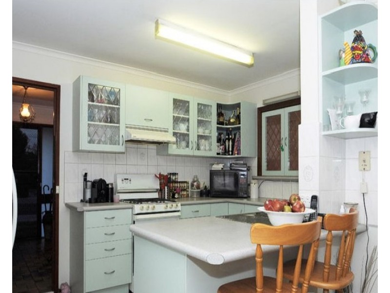 42 Mansfield Street, Berwick VIC 3806