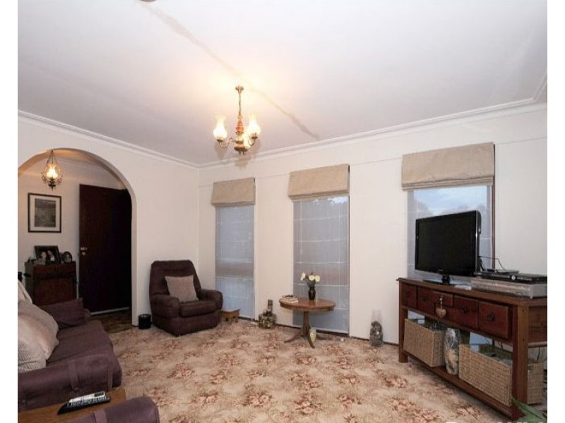 42 Mansfield Street, Berwick VIC 3806