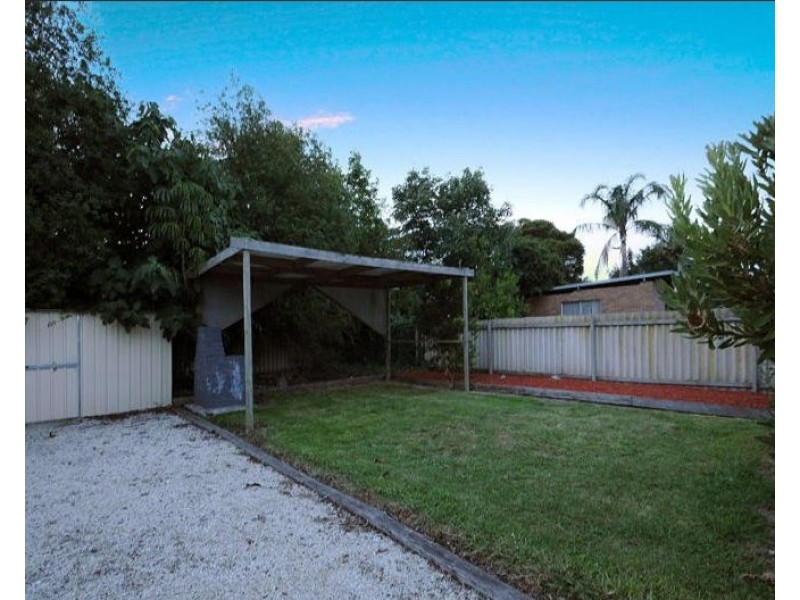 42 Mansfield Street, Berwick VIC 3806