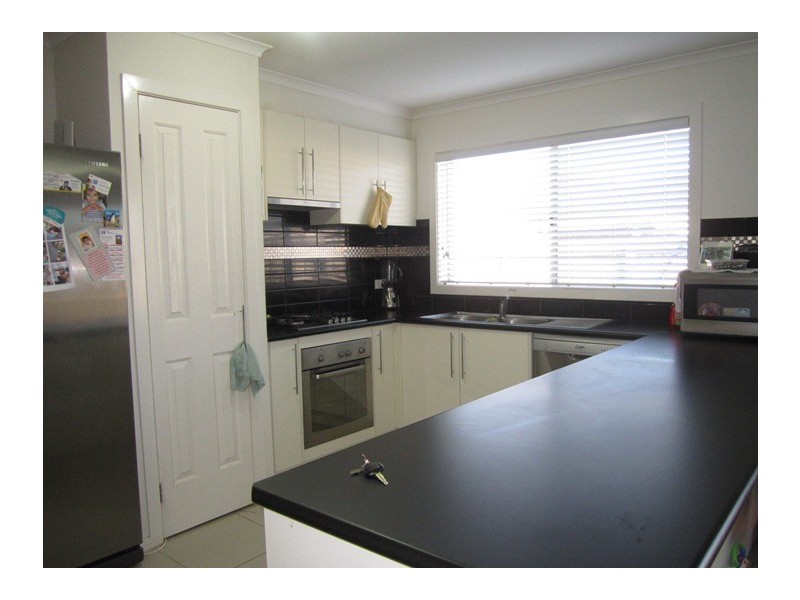 59 Taplan Crescent, Cranbourne West VIC 3977