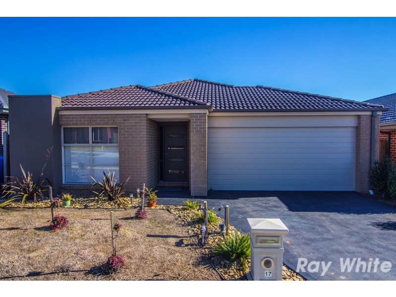 17 Stocks Drive, Cranbourne West VIC 3977