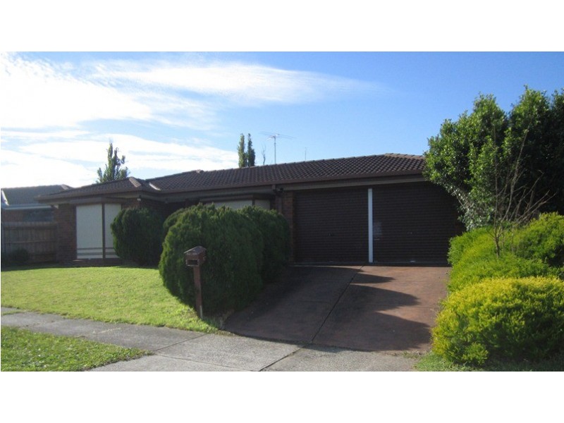 11 Cobrungra Court, Hallam VIC 3803