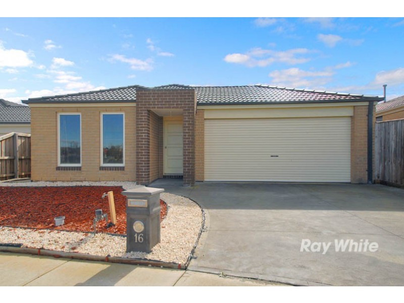 16 Pengana Way, Cranbourne VIC 3977