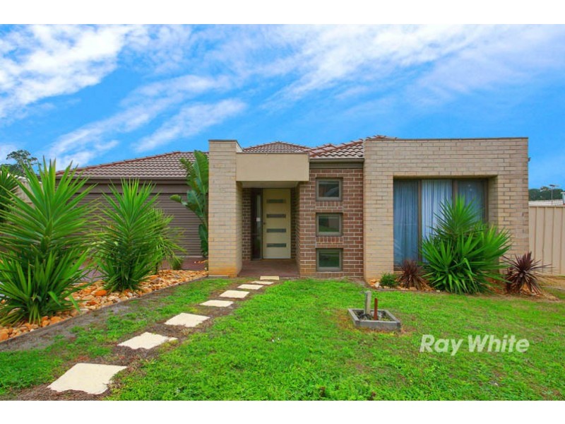 15 Mineral Court, Drouin VIC 3818