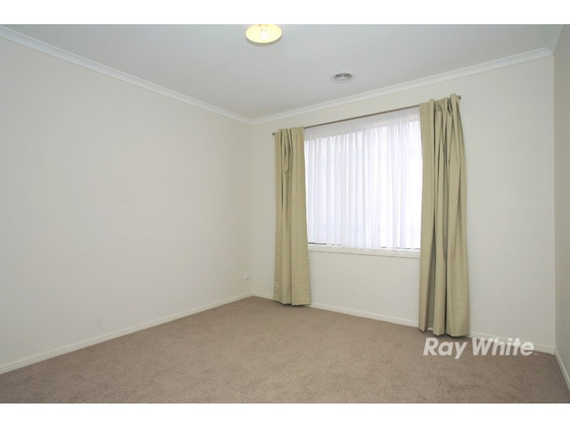 15 Mineral Court, Drouin VIC 3818