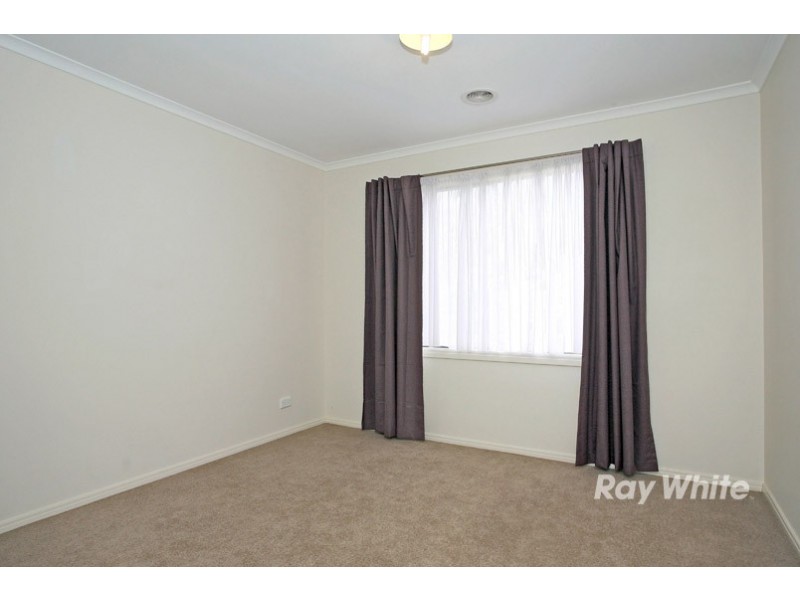 15 Mineral Court, Drouin VIC 3818