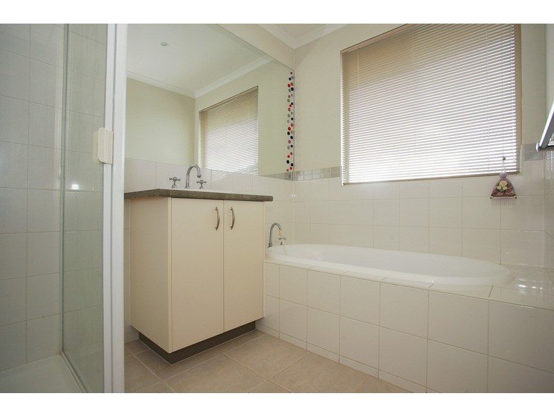 45 Amhurst Drive, Narre Warren South VIC 3805