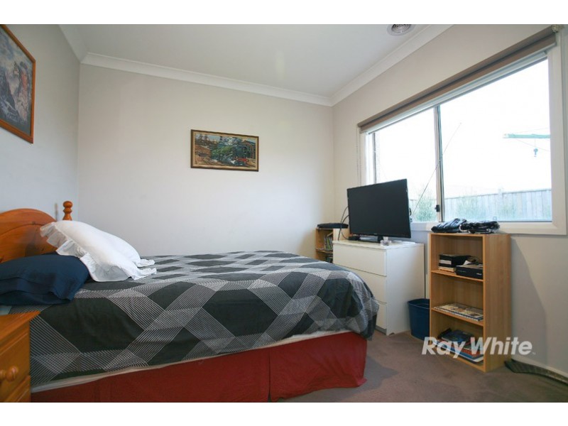 13 Bugle Lane, Cranbourne West VIC 3977