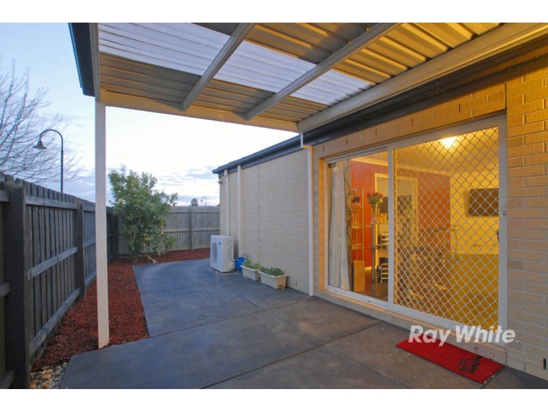 11 Kingdom Drive, Cranbourne VIC 3977