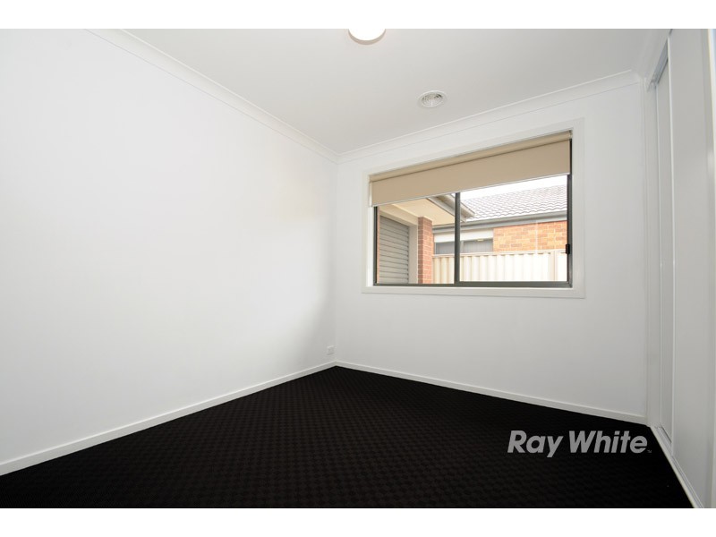 53 Victory Drive, Pakenham VIC 3810