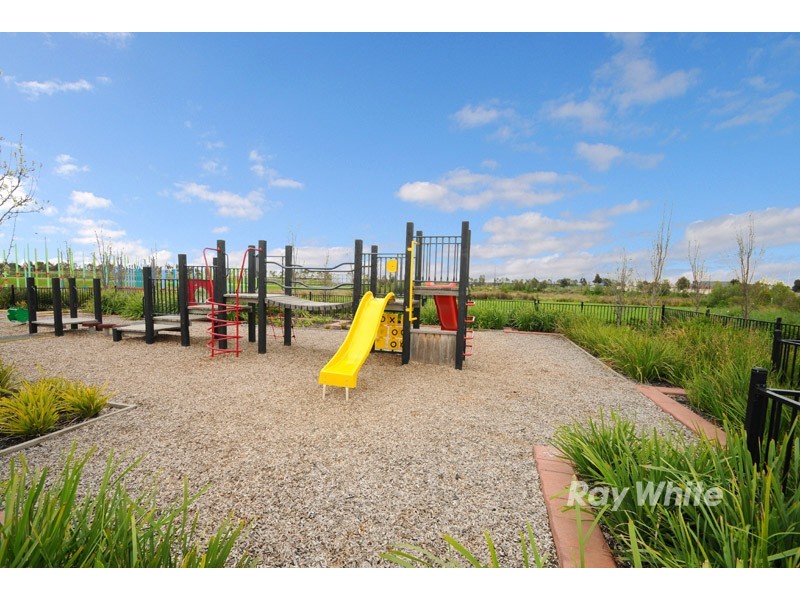 53 Victory Drive, Pakenham VIC 3810