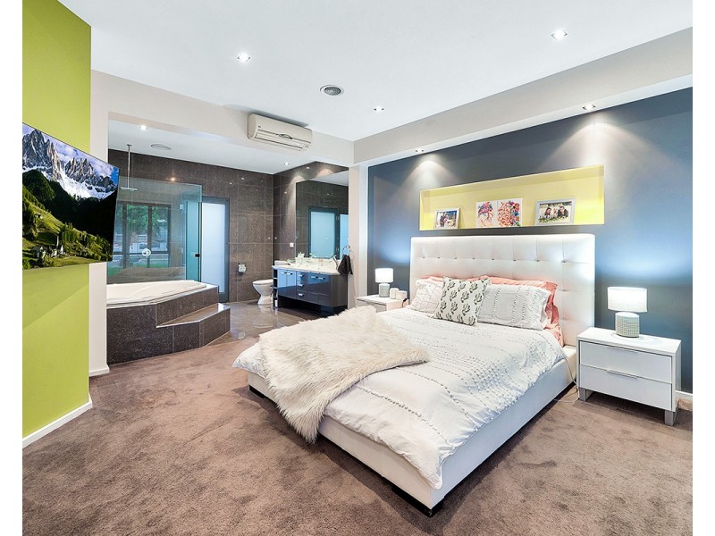 5 Devaney Avenue, Lynbrook VIC 3975