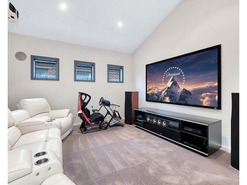 5 Devaney Avenue, Lynbrook VIC 3975