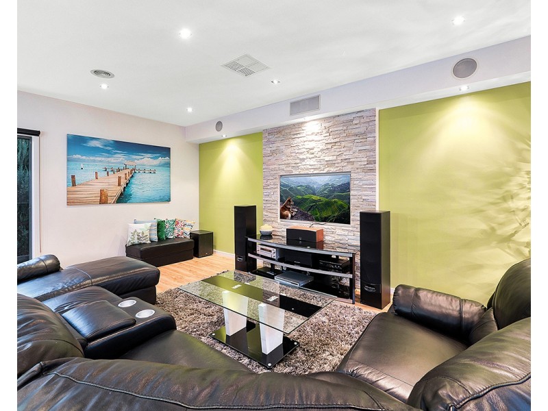 5 Devaney Avenue, Lynbrook VIC 3975