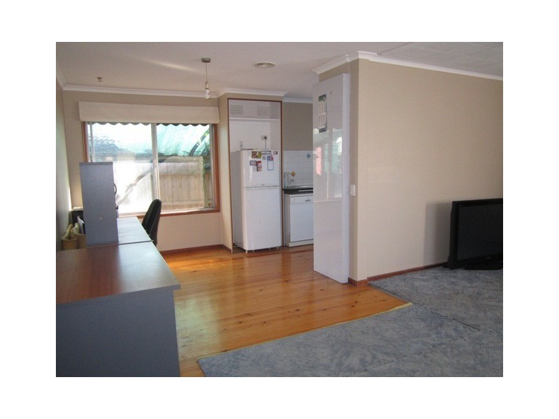 62 Camms Road, Cranbourne VIC 3977