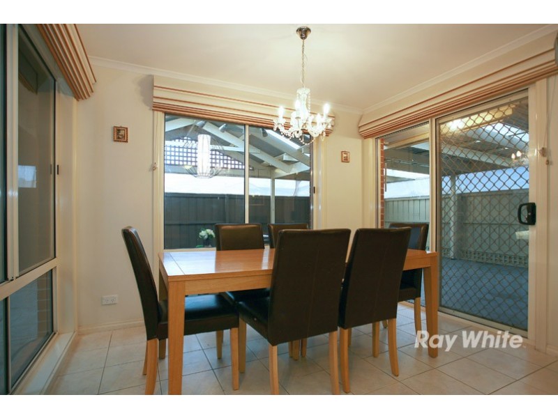 16 Ashmore Avenue, Narre Warren South VIC 3805