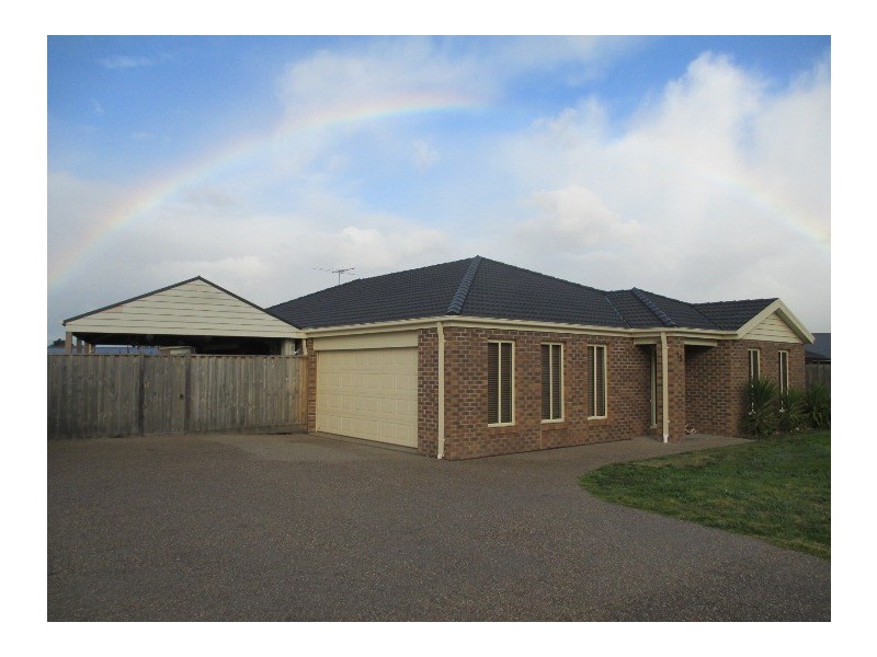 15 Walmac Close, Tooradin VIC 3980