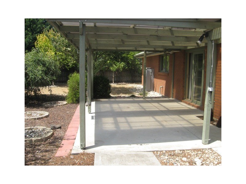 17 Durham Court, Narre Warren VIC 3805