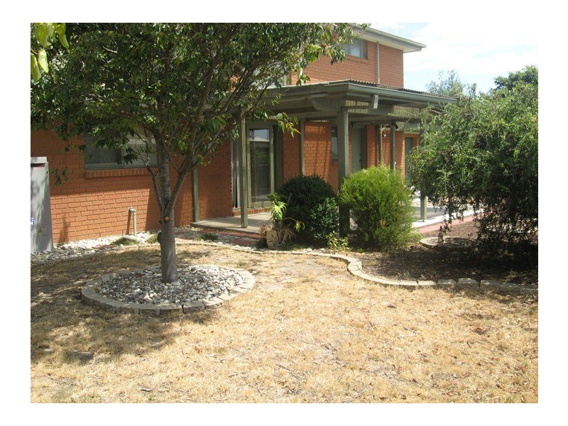 17 Durham Court, Narre Warren VIC 3805