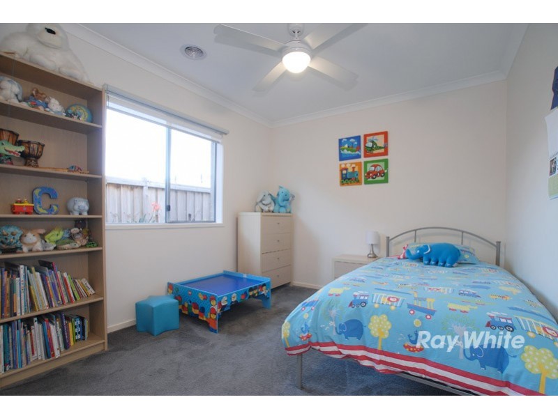 7 Gregson Grove, Lyndhurst VIC 3975