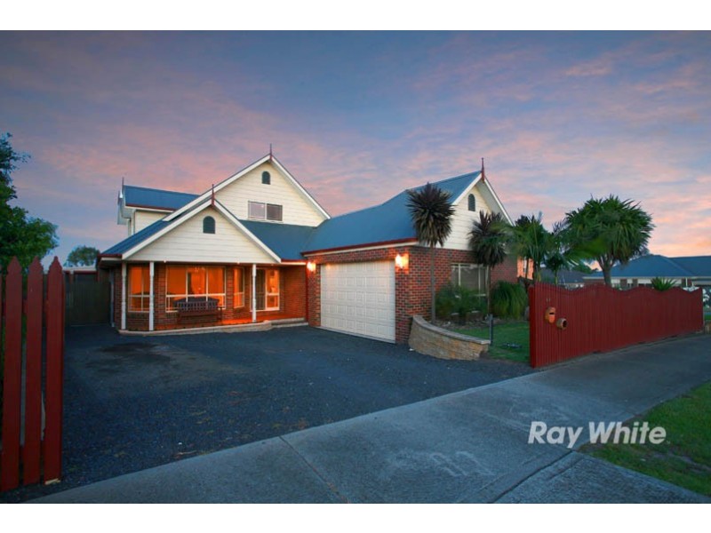 24 Waterbush Crescent, Lyndhurst VIC 3975