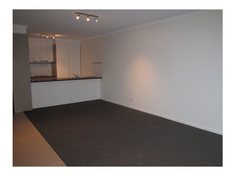 25/25 Lats Avenue, Carrum Downs VIC 3201