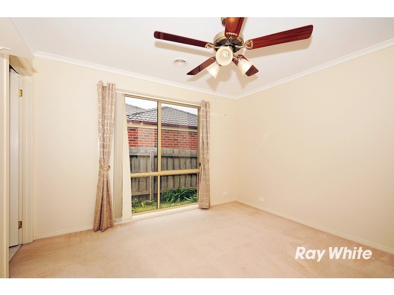 21 Cilento Crescent, Lynbrook VIC 3975