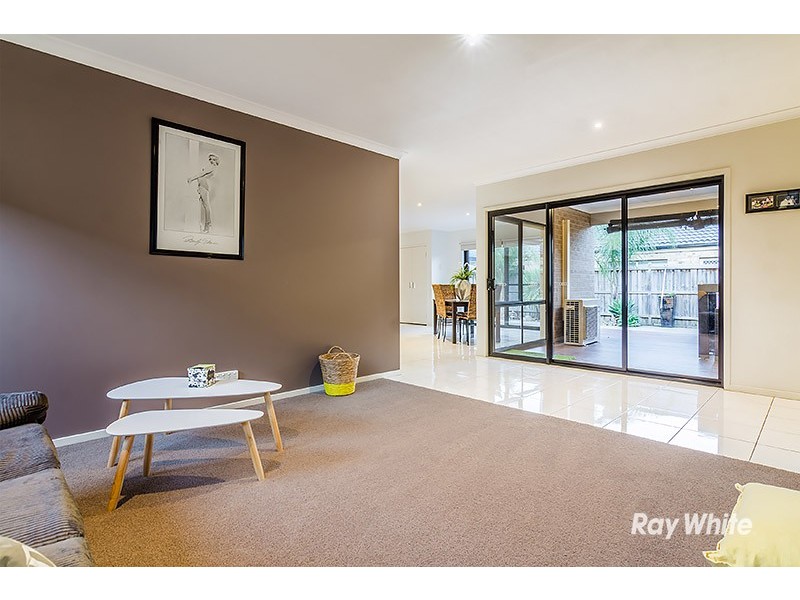 14 Caribbean Pine Court, Lyndhurst VIC 3975