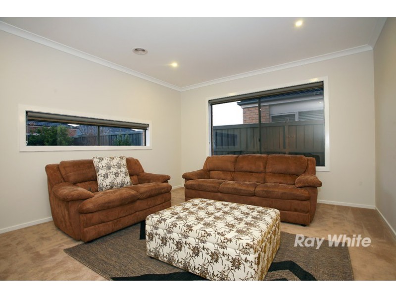 31 Tobin Way, Lyndhurst VIC 3975